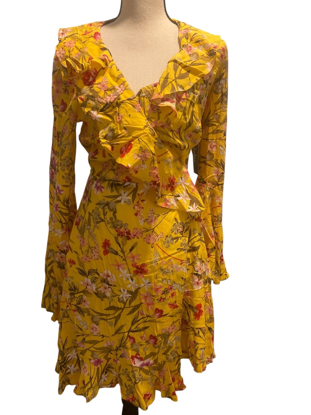 Lulu's Women’s Yellow Floral Ruffle Wrap Dress New size xs-s
